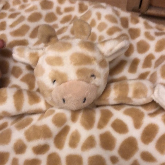 Carter’s Giraffe Lovey Security Blanket Pacifier Holder 14” 2016 - Picture 3 of 9